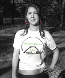 Here's the lovely Lisa in her own Stargate 3-1-3 TShirt